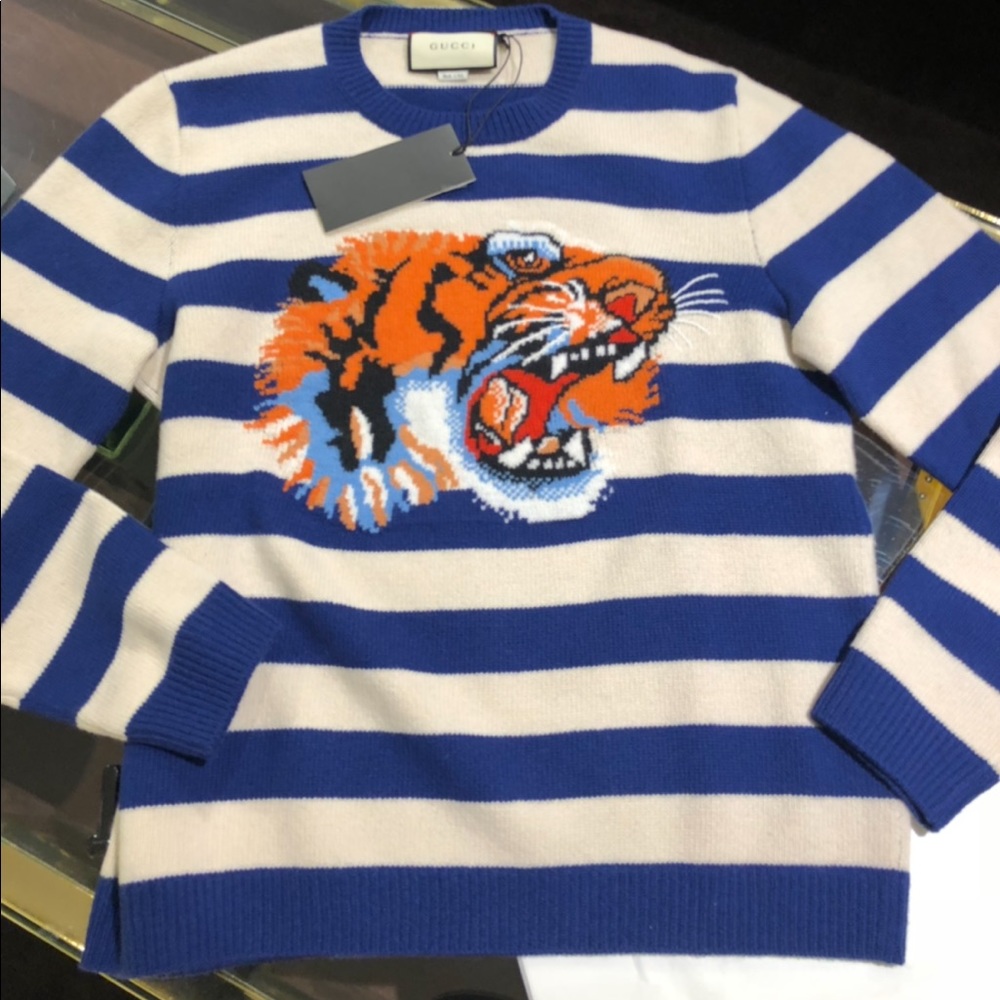 Gucci sweater